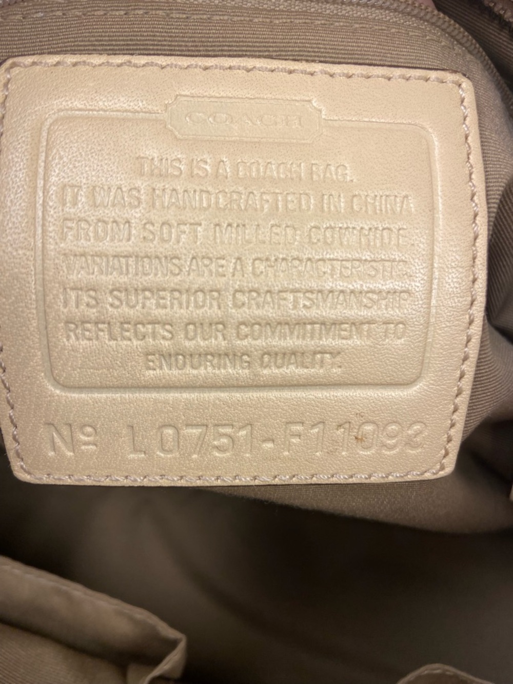 Coach Soho Pebbled Leather Tote Beige O-Ring Buckle Shoulder Bag Work Carryall - Picture 2 of 13